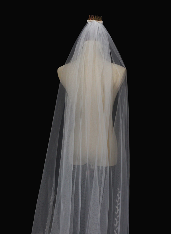 Lace Applique Edge One-Tier Waltz Bridal Veils