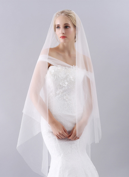 Simple Pencil Edge Two-Tier Waltz Bridal Veils