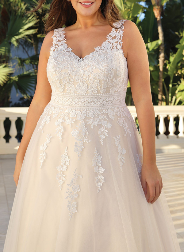 A-Line V-Neck Sleeveless Court Train Lace/Tulle Plus Size Wedding Dresses, product image 3