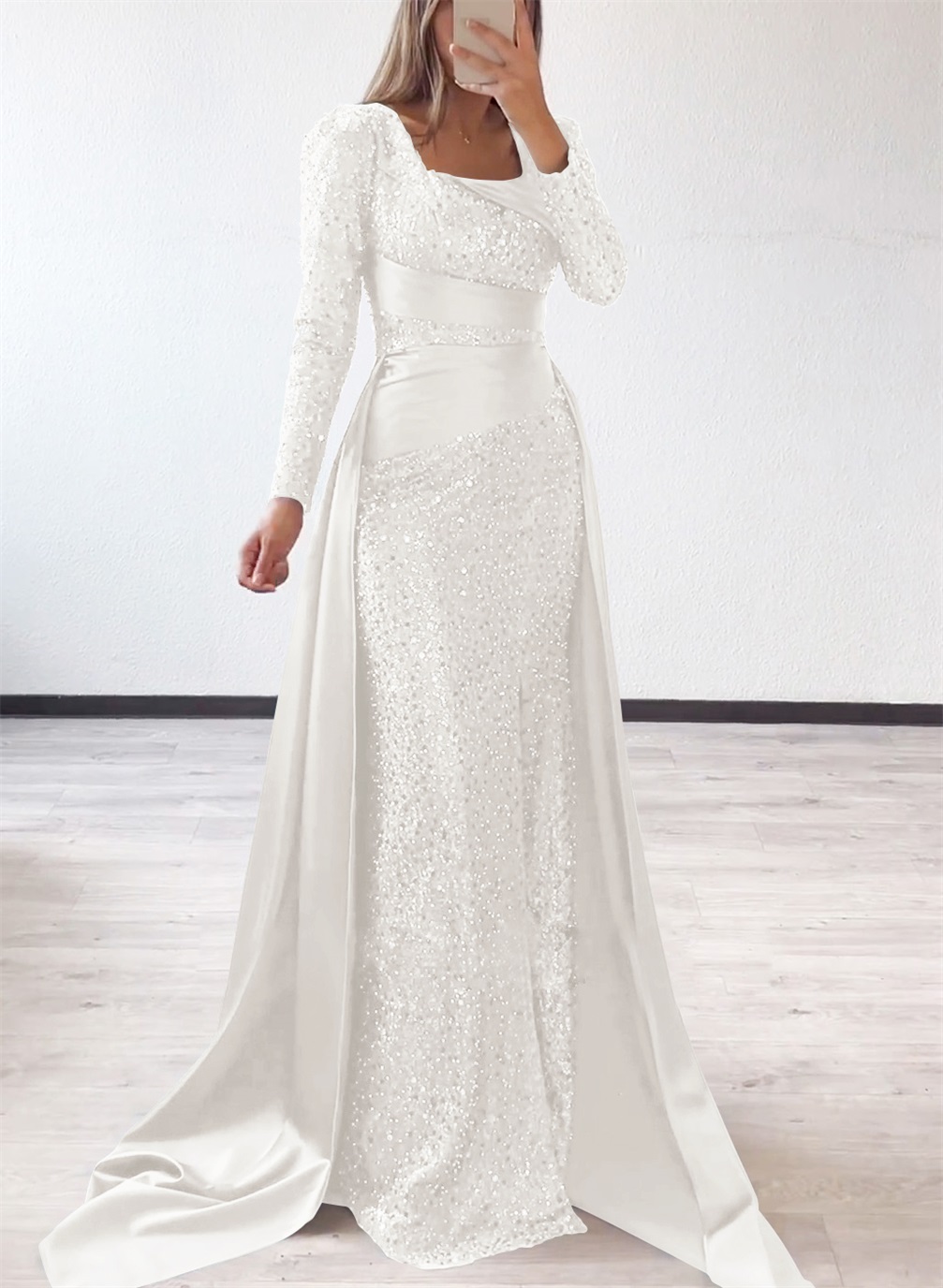 Square Neckline Long Sleeves Sequined Mother Of The Bride Dresses