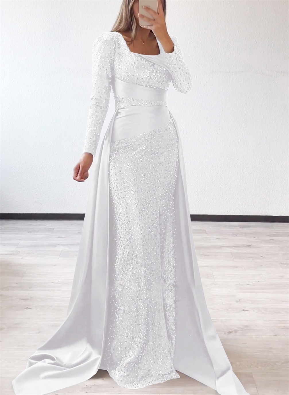 Square Neckline Long Sleeves Sequined Mother Of The Bride Dresses
