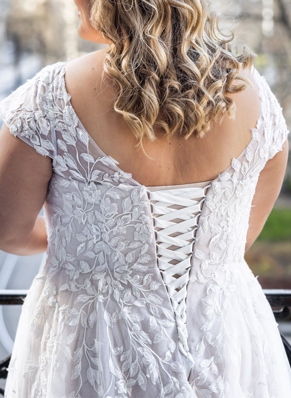 Plus Size A-Line V-Neck Sweep Train Tulle Wedding Dresses With Appliques Lace, product image 3