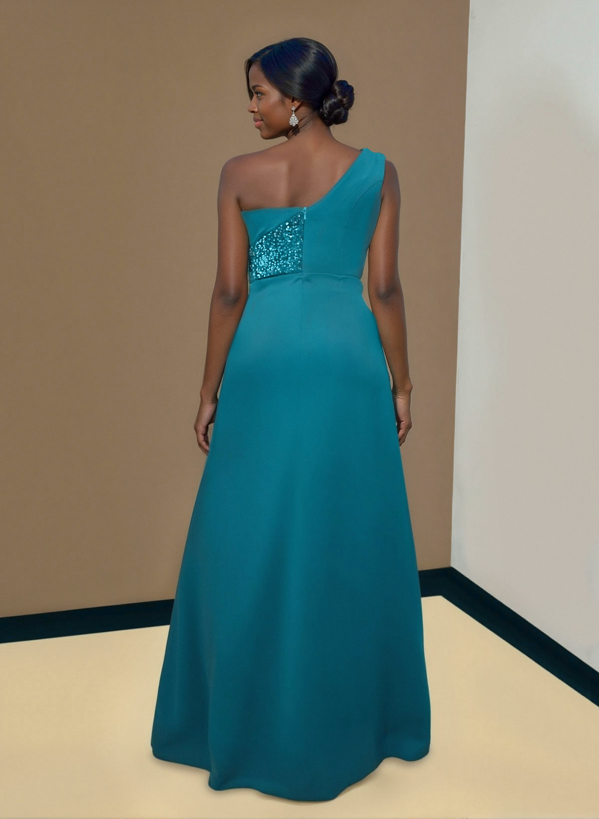 Sheath/Column One-Shoulder Elastic Satin Bridesmaid Dresses With Sequins, product image 2