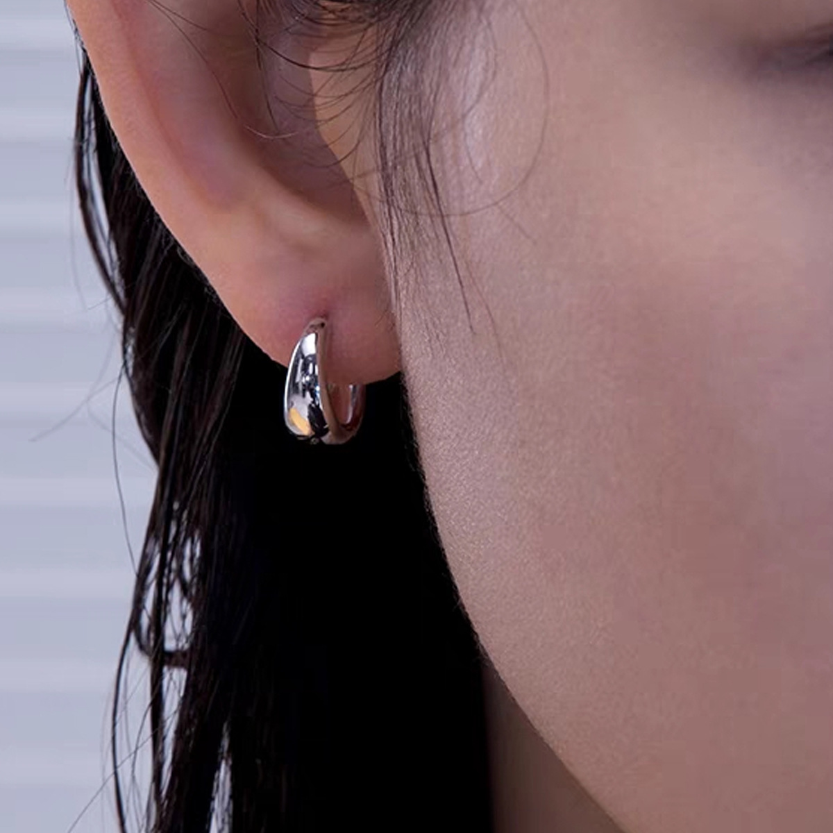 Vintage Oval Hoop Earrings