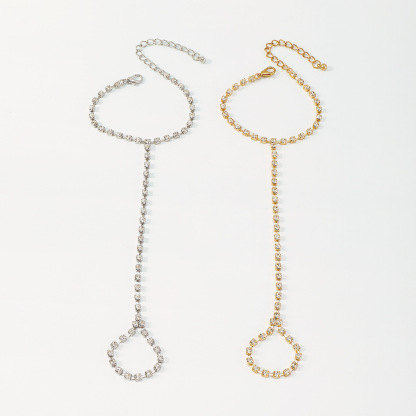 Simple Rhinestone Linking Finger Bracelet