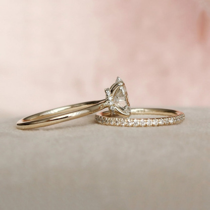 2CT Oval & Round Cut Moissanite Engagement Ring Set In Sterling Silver