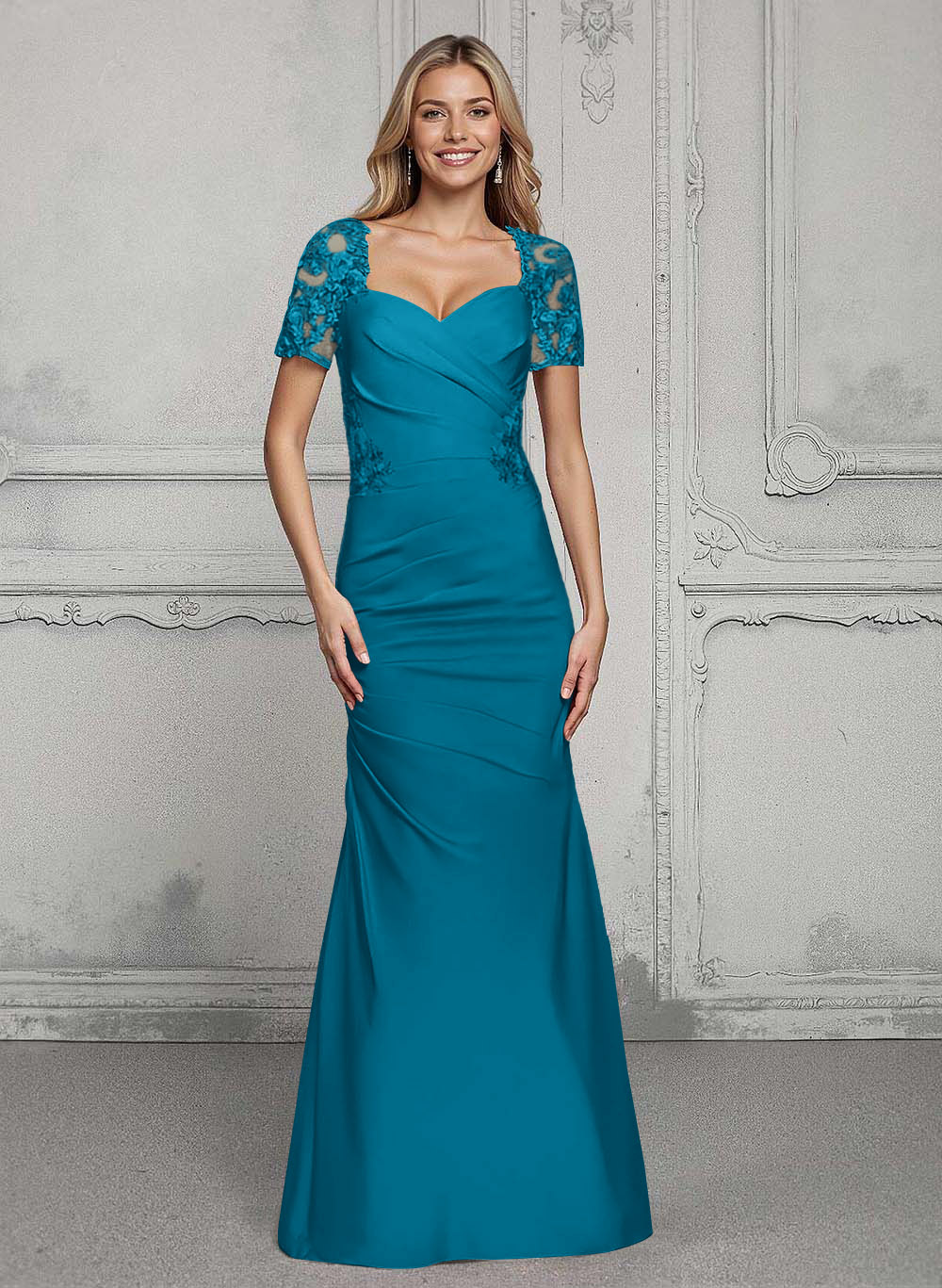 V-Neck Short Sleeves Satin Mother Of The Bride Dresses With Lace