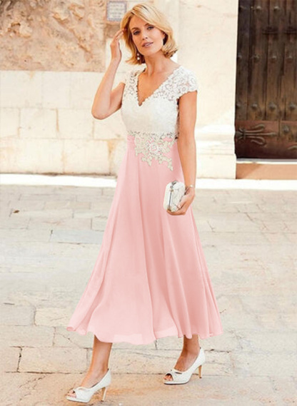 A-Line V-Neck Tea-Length Chiffon Mother Of The Bride Dresses With Appliques Lace