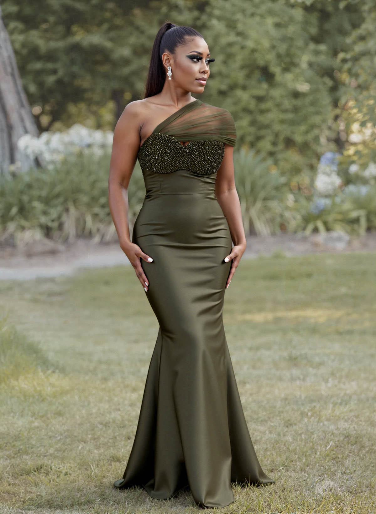 Simple Trumpet/Mermaid Sweetheart Floor-Length Charmeuse Bridesmaid Dresses With Beading