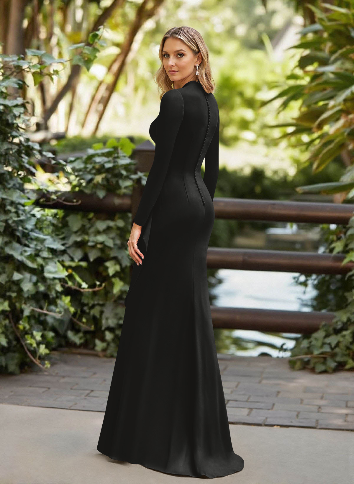 Trumpet/Mermaid Plunge Neck Long Sleeves Floor-Length Crepe Satin Mother Of The Bride Dresses