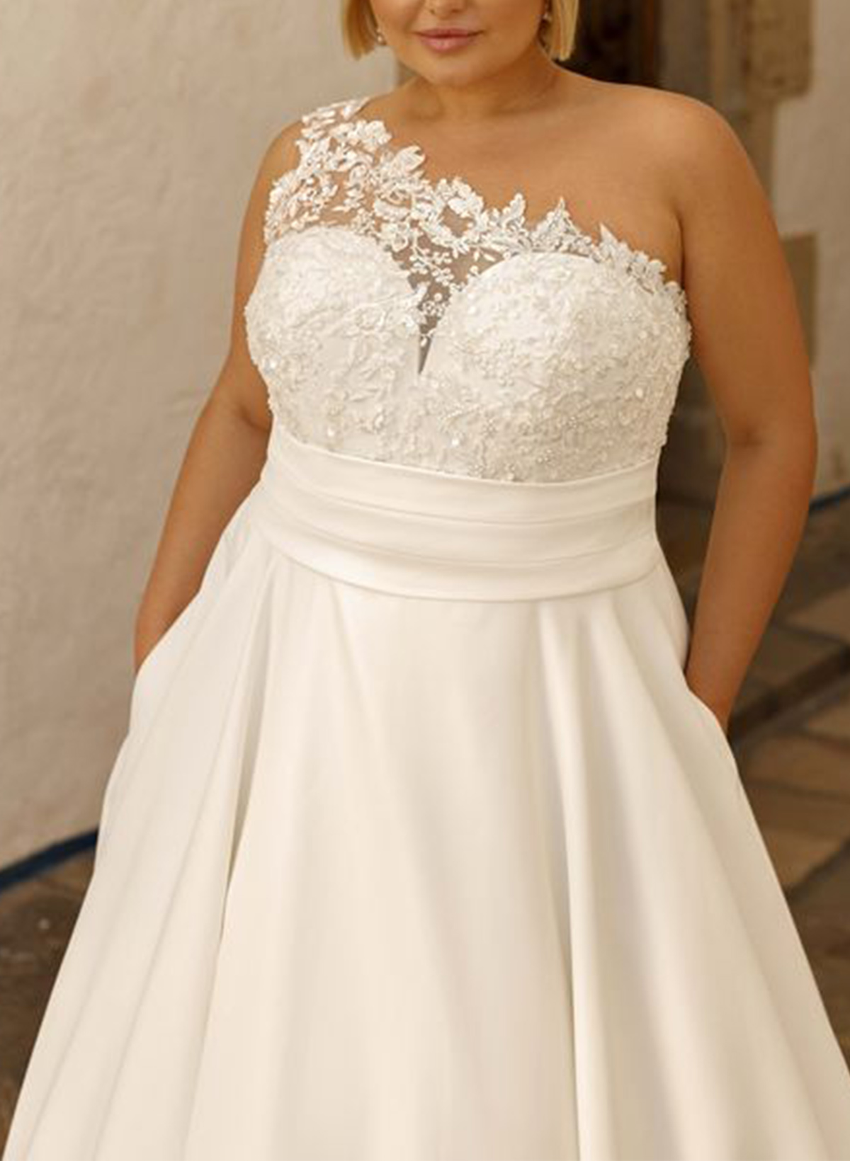 A-Line One-Shoulder Sleeveless Sweep Train Satin Wedding Dresses With Appliques Lace