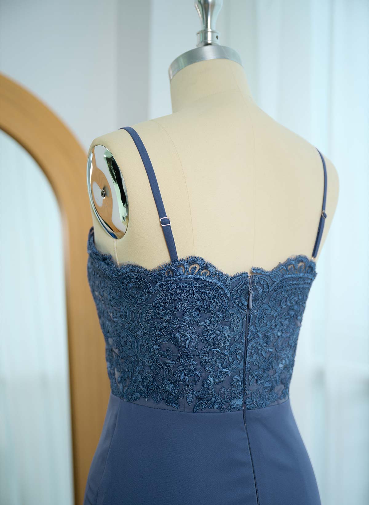 Trumpet/Mermaid Sweetheart Elastic Satin Bridesmaid Dresses With Appliques Lace, product image 59