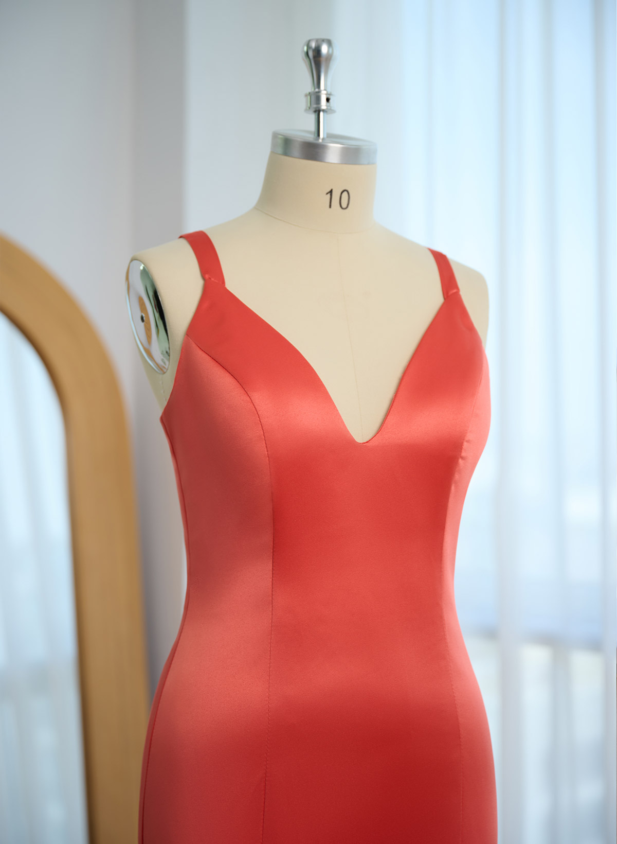 Trumpet/Mermaid V-Neck Sleeveless Sweep Train Satin Bridesmaid Dresses, product image 55