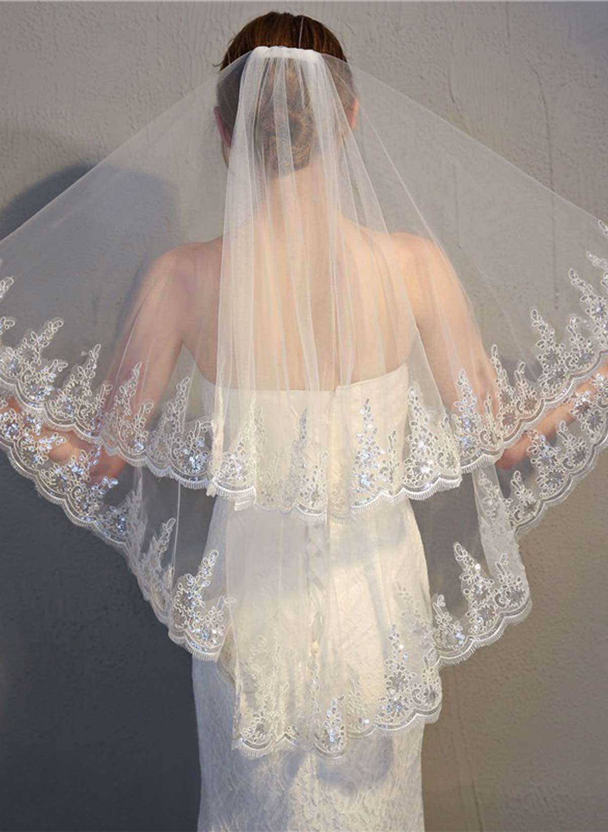 Lace Applique Edge Floral Two-Tier Tulle/Lace Elbow Bridal Veils