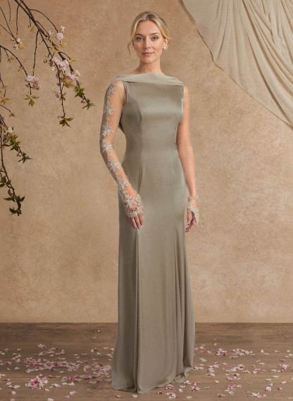 Sheath/Column Long Sleeves Sweep Train Crepe Satin Mother Of The Bride Dresses With Appliques Lace