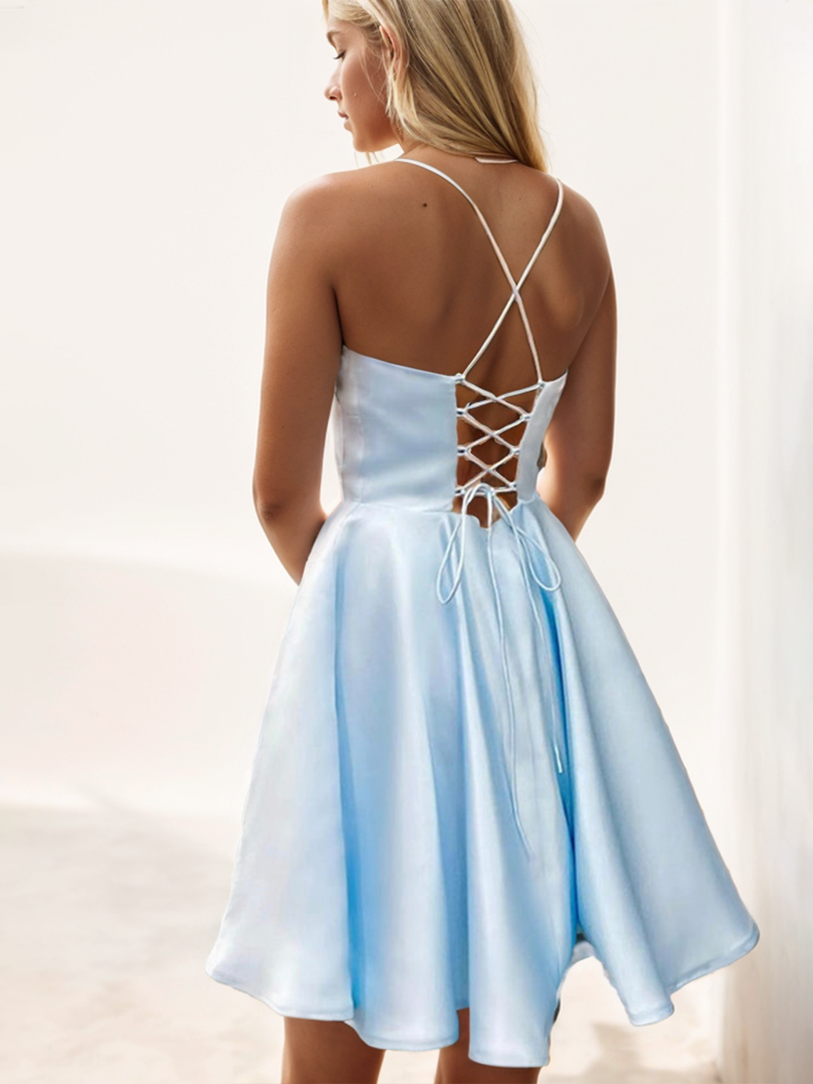 A-line Square Neckline Sleeveless Satin Short/Mini Homecoming Dress