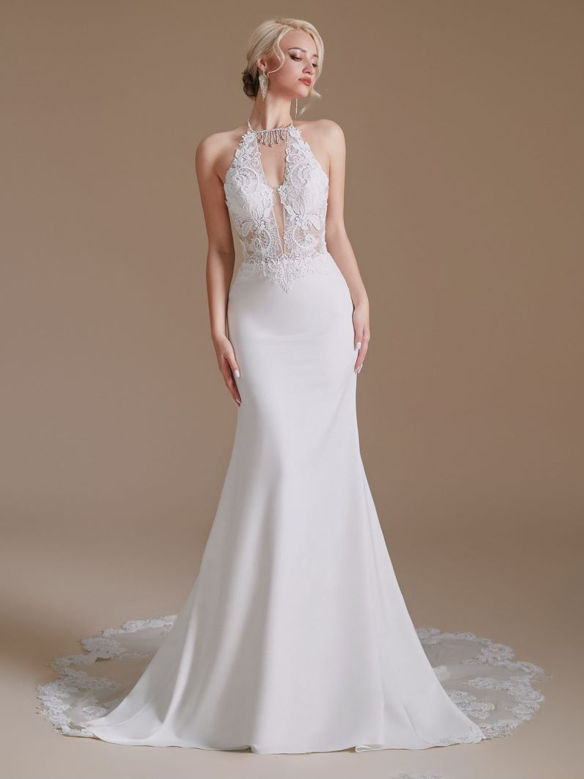 Trumpet/Mermaid Sexy Halter Sleeveless Chapel Train Wedding Dresses