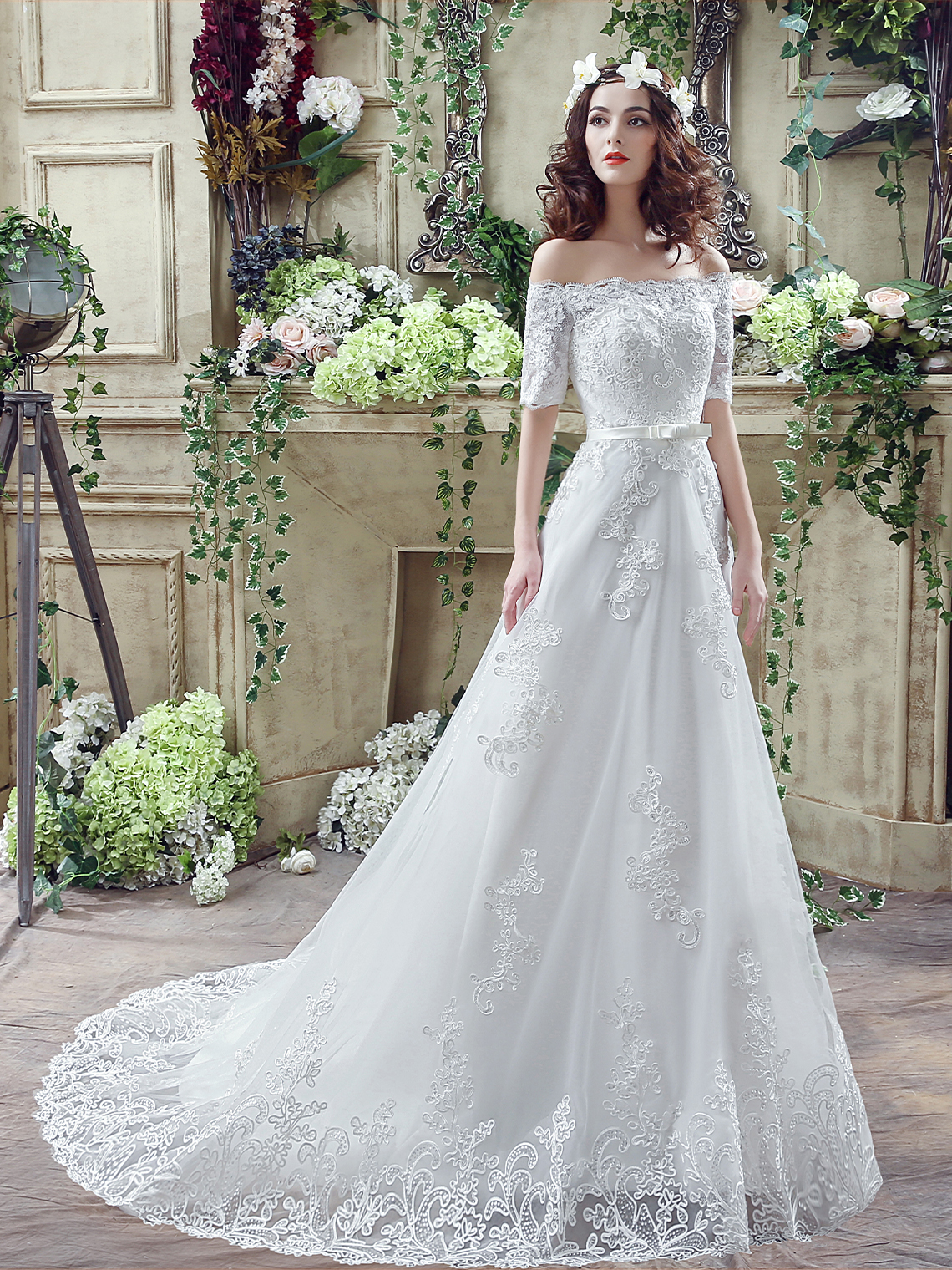 A-Line/Princess Elegant Formal Wedding Dresses Lace Sequin with Appliques