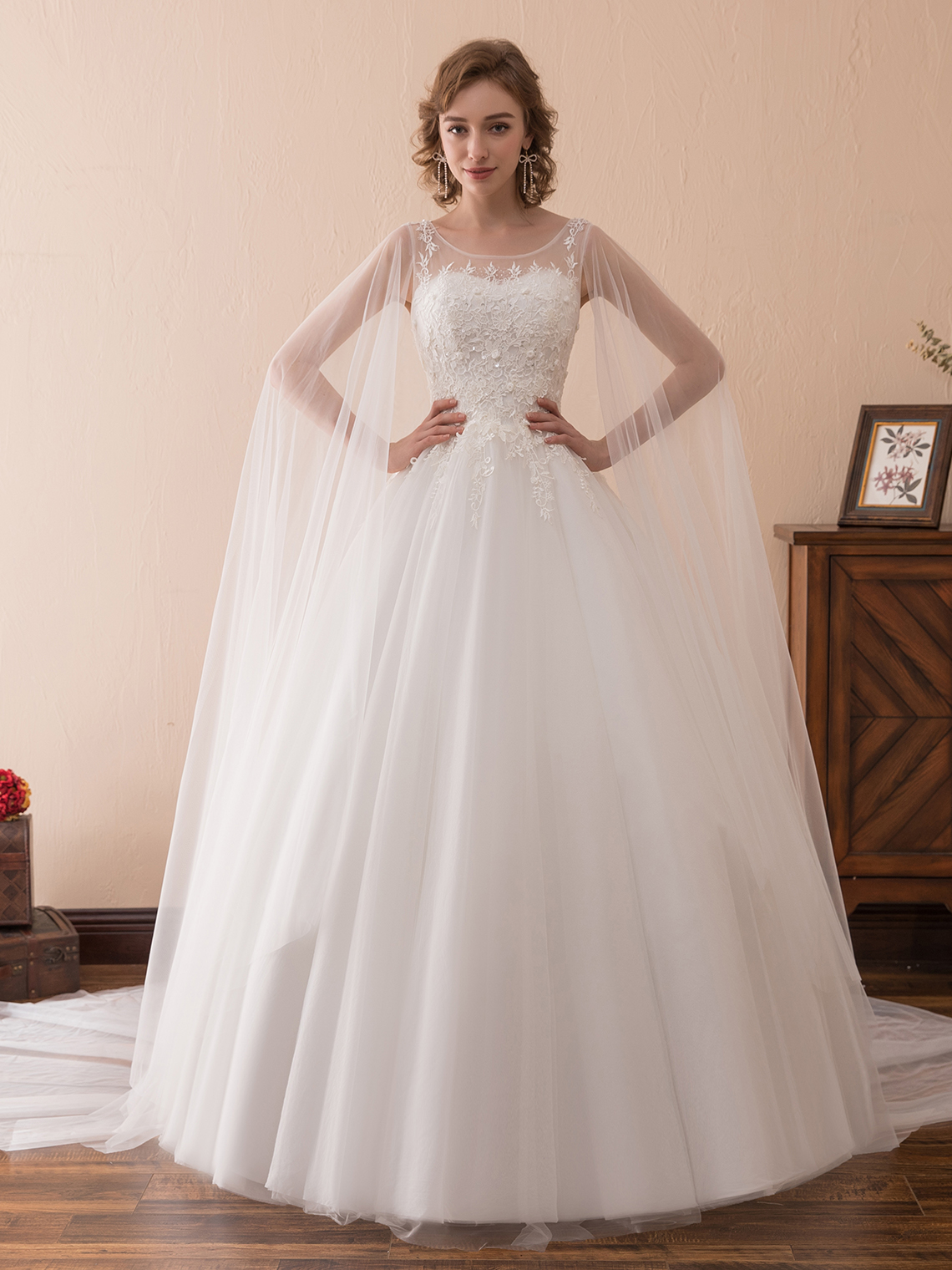Ball Gown Elegant Formal Wedding Dresses Tulle with Sequin Appliques