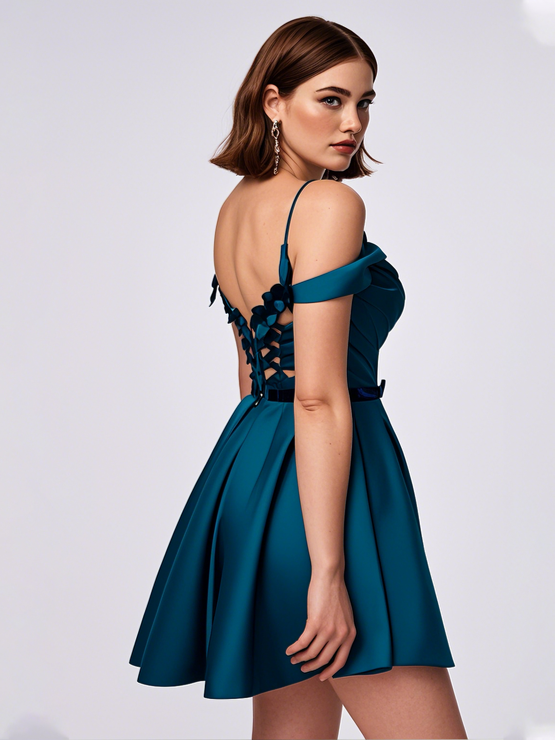 A-Line/Princess Sexy Homecoming Dress V Neck Pleated with Appliques