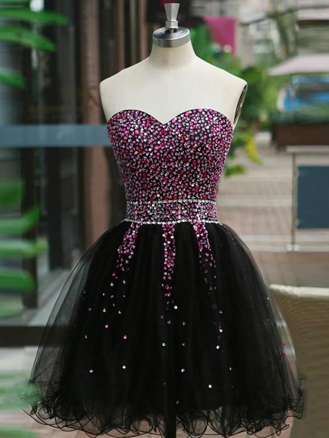 A-Line/Princess Sleeveless Sweetheart Tulle Beading Short/Mini Dresses