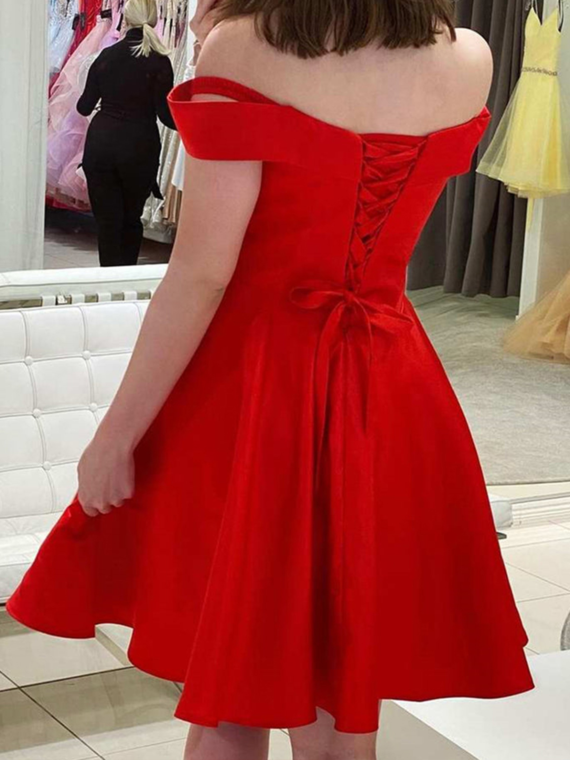 A-line Off-the-Shoulder Short/Mini Satin Homecoming Dress