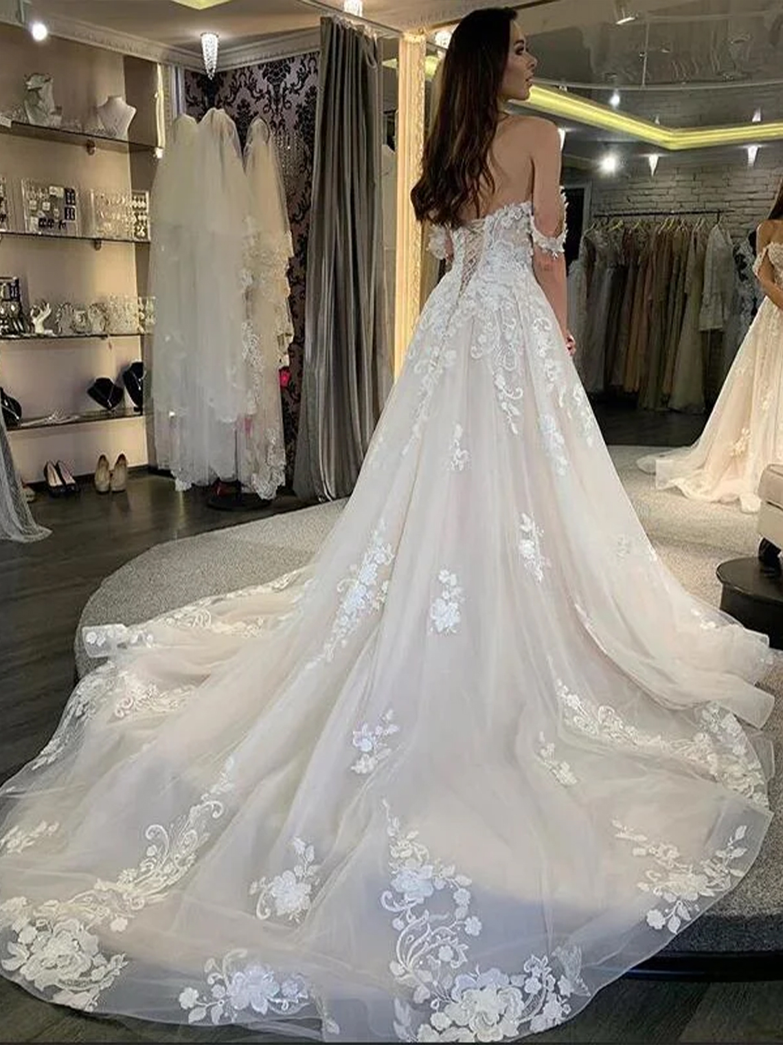 A-Line Tulle Off-the-Shoulder Long Wedding Dress With Appliques Lace 