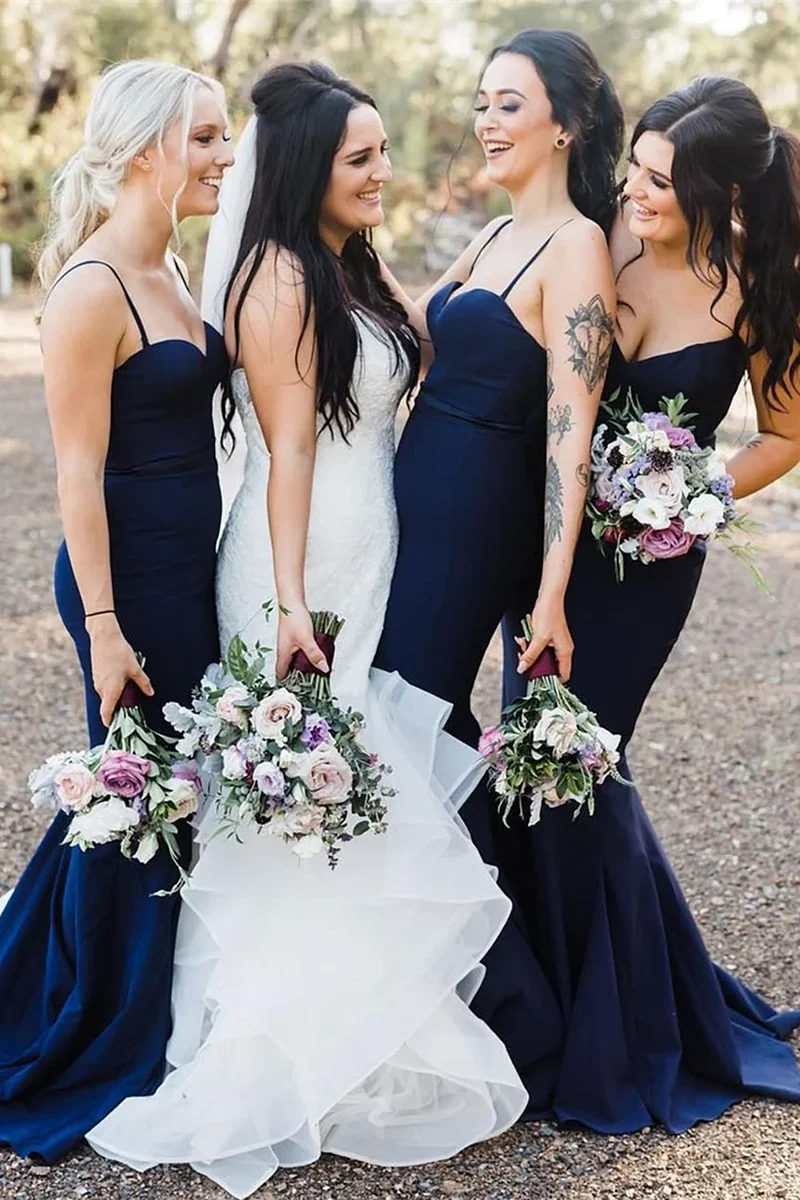 Trumpet/Mermaid Navy Spaghetti Straps Long Bridesmaid Dress