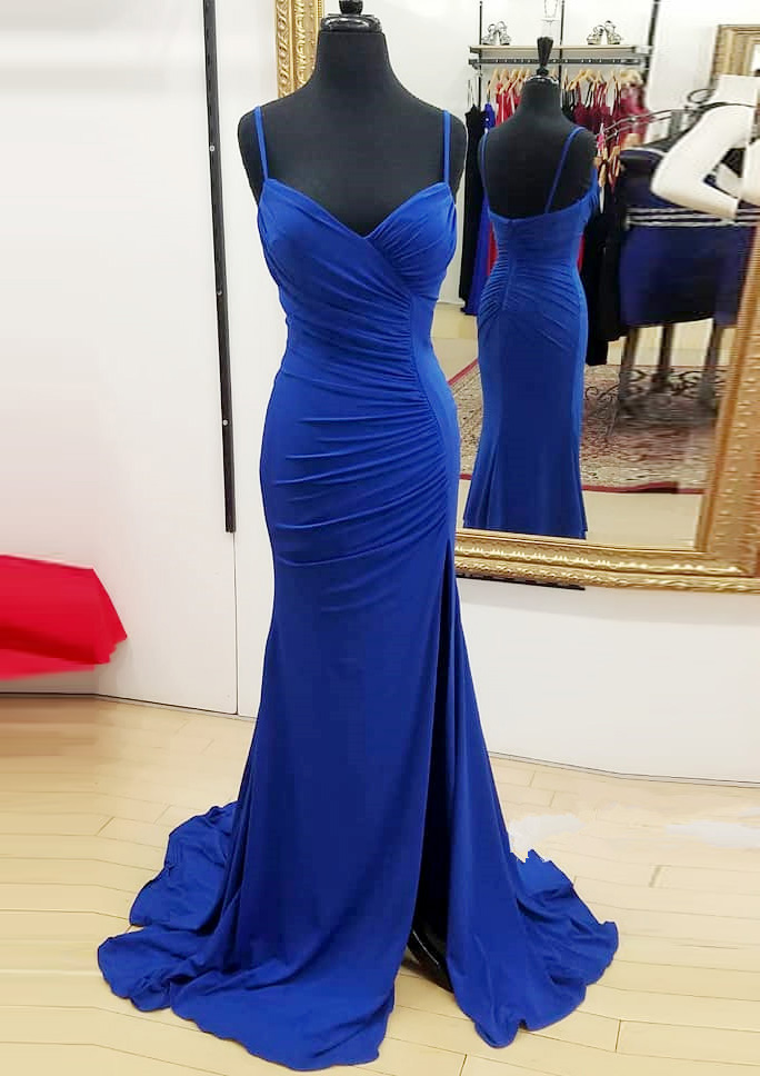 Sheath/Column Sleeveless Sweep Train Prom Dress With Split Pleated