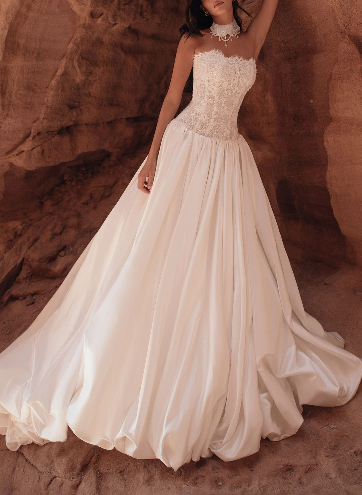 Ball-Gown Strapless Sleeveless Cathedral Lace/Matte Satin Wedding Dresses With Bubble Hem, image 1