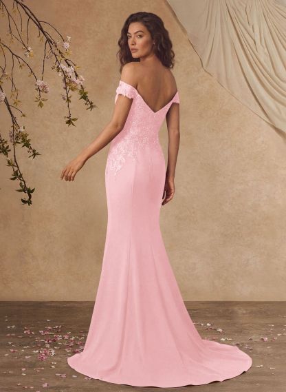 Off-The-Shoulder Elegant Elastic Satin Mother Of The Bride Dresses With Beaded Applique