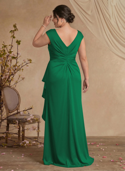 Sheath/Column Scoop Neck Sweep Train Crepe Satin Mother Of The Bride Dresses