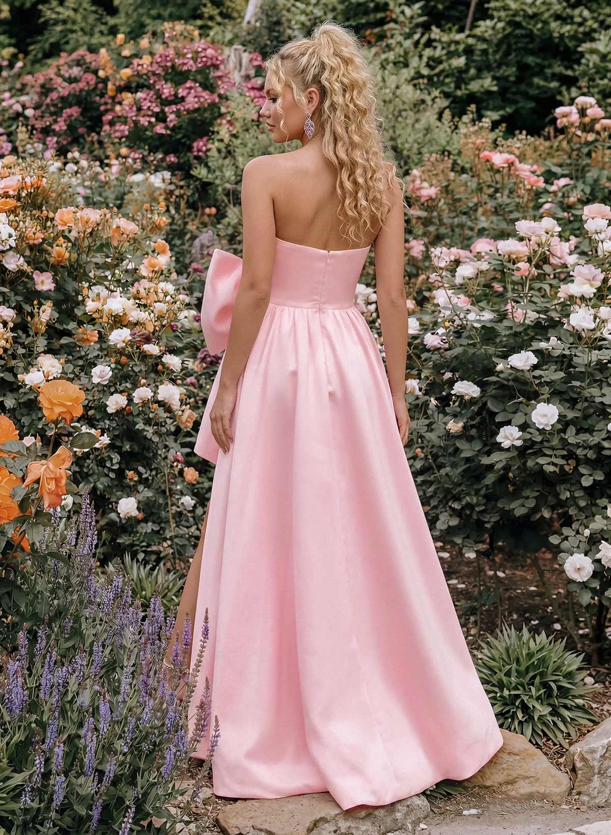 A-Line Strapless Sleeveless Floor-Length Satin Bridesmaid Dresses With Split Front/Bow(s)