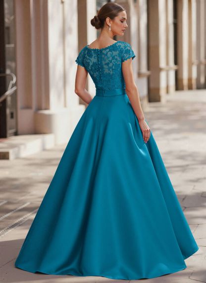 Jumpsuit/Pantsuit Scoop Neck Short Sleeves Detachable Lace/Satin Mother Of The Bride Dresses