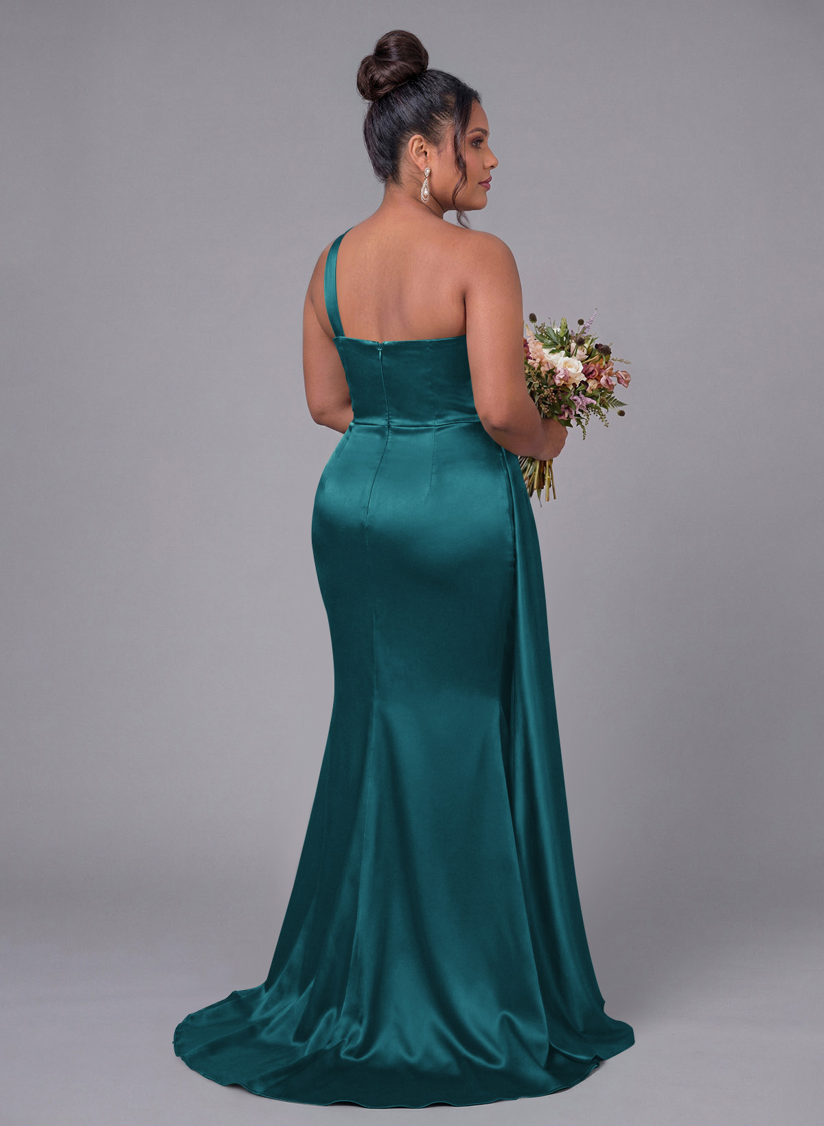 Sheath/Column One-Shoulder Silk Like Satin Bridesmaid Dresses With Ruffle, product image 301