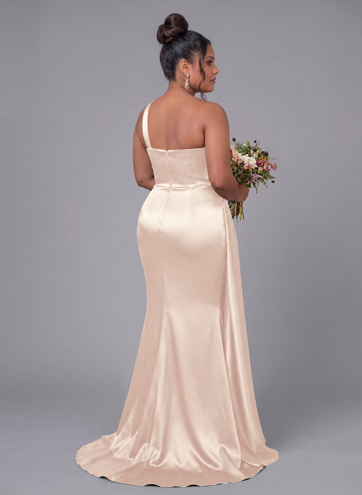 Sheath/Column One-Shoulder Silk Like Satin Bridesmaid Dresses With Ruffle, product image 291