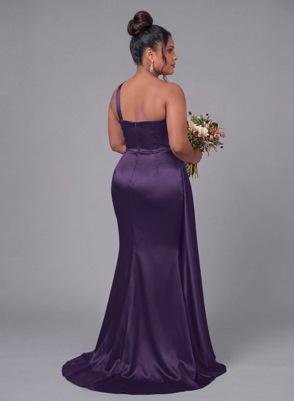 Sheath/Column One-Shoulder Silk Like Satin Bridesmaid Dresses With Ruffle, product image 321