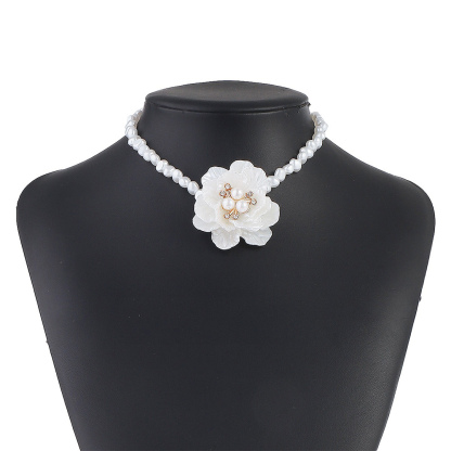 Vintage Camellia Pearl Necklace