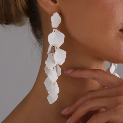 Elegant Colorful Petals Dangle Earrings