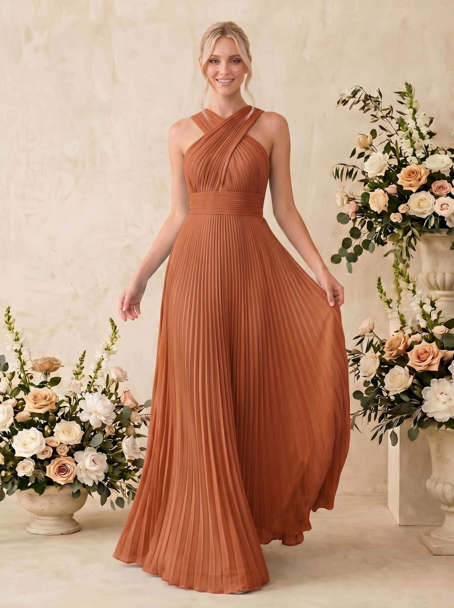 Minimalistic A-Line Halter Sleeveless Chiffon Bridesmaid Dresses With Bare Back