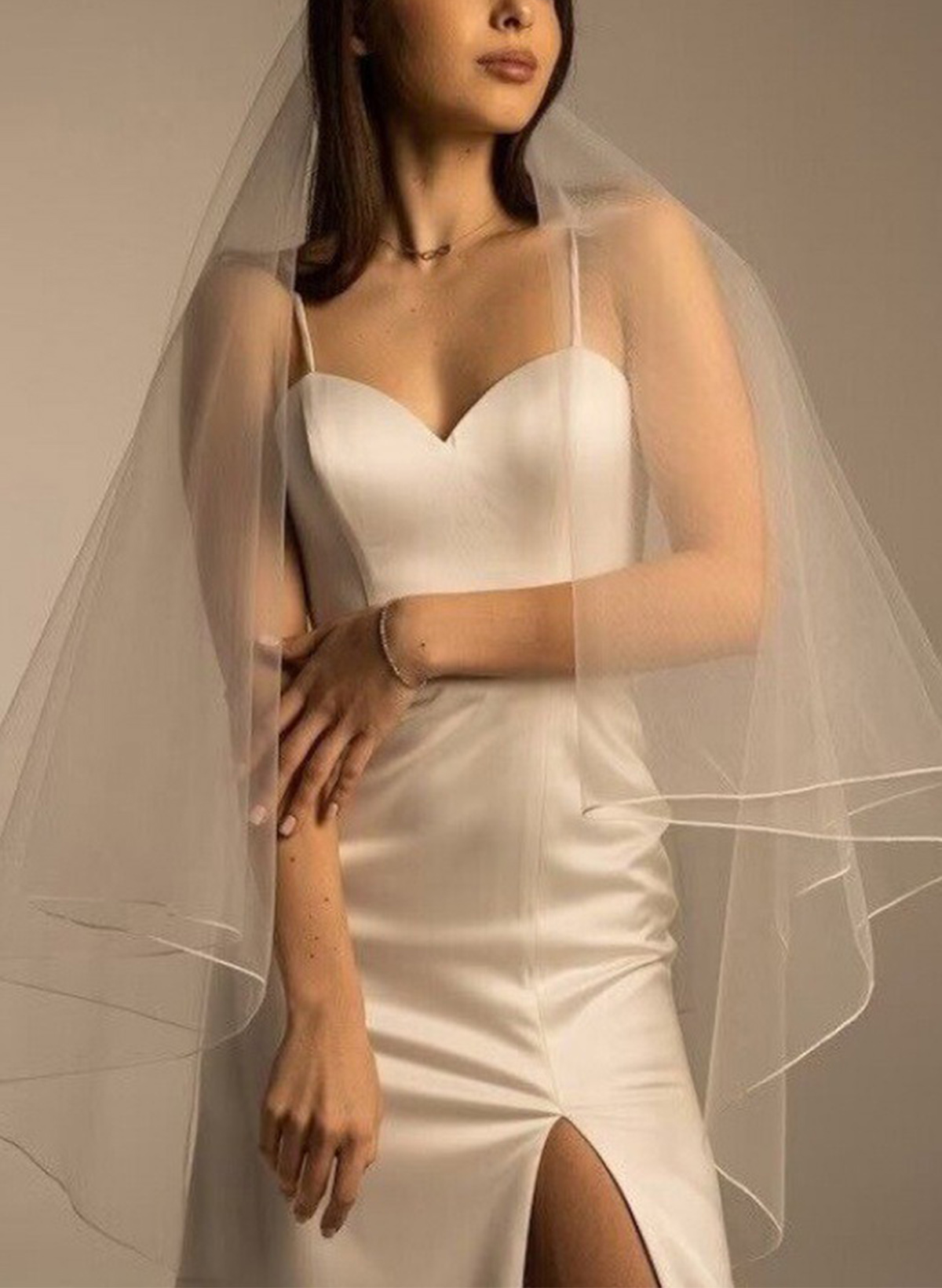 Pencil Edge Two-Tier Tulle Cathedral Bridal Veils