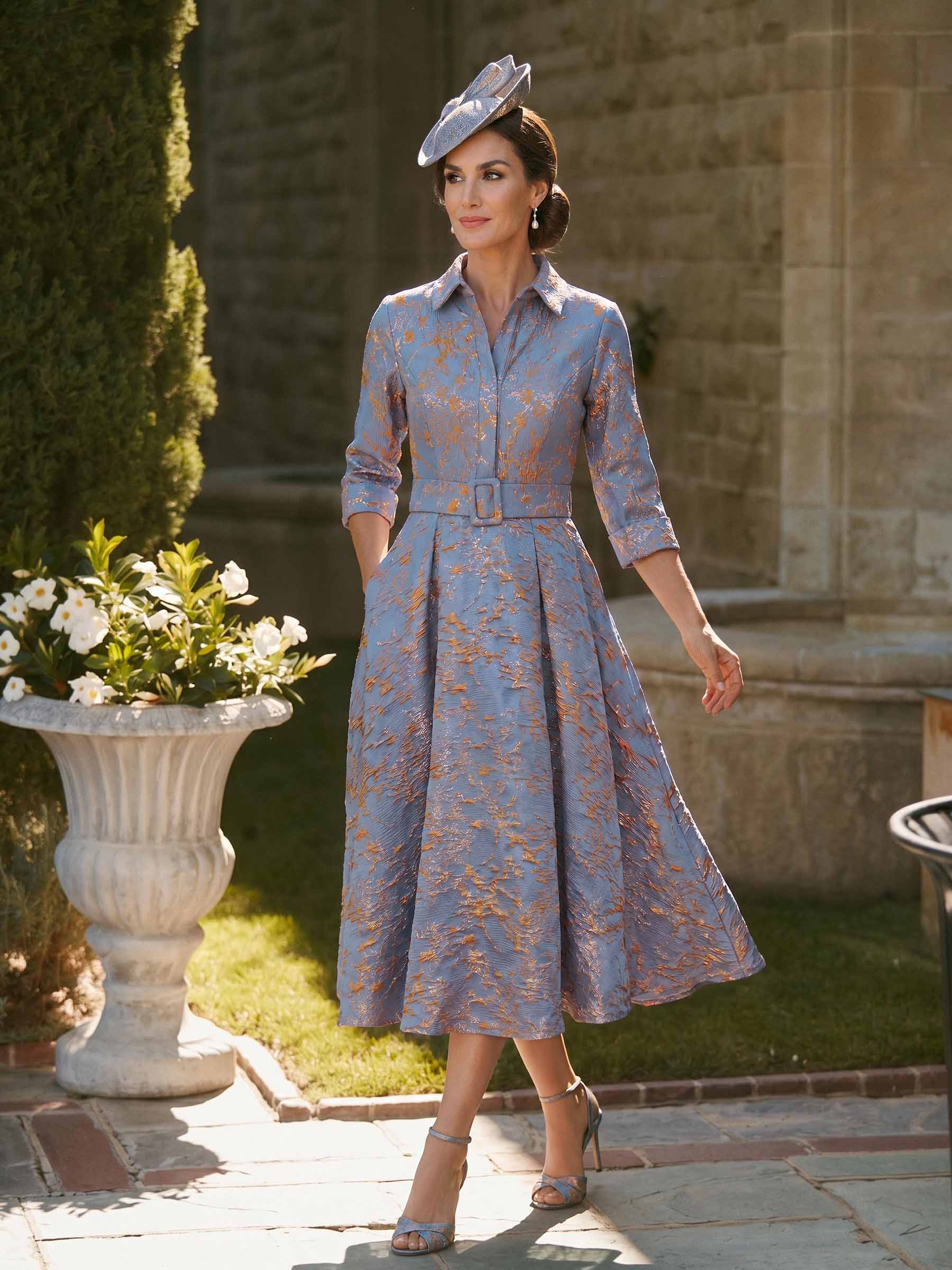A-Line High Neck 3/4 Sleeves Tea-Length Jacquard Mother Of The Bride Dresses With Sash in As Picture, US2