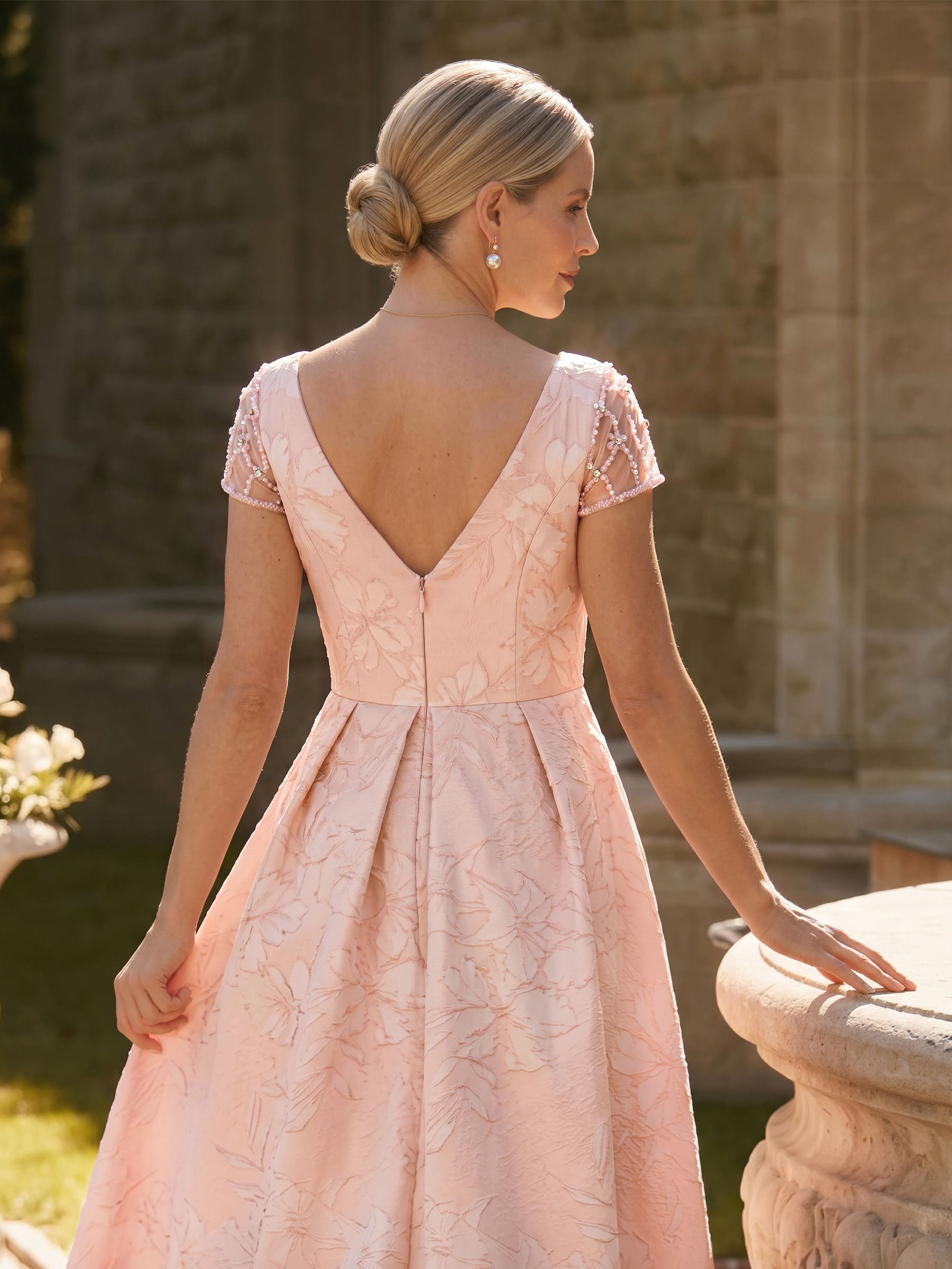 A-Line V-Neck Short Sleeves Floor-Length Jacquard Mother Of The Bride Dresses, image 5