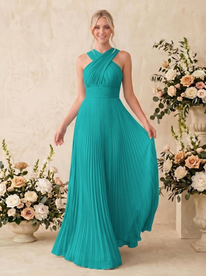 Minimalistic A-Line Halter Sleeveless Chiffon Bridesmaid Dresses With Bare Back