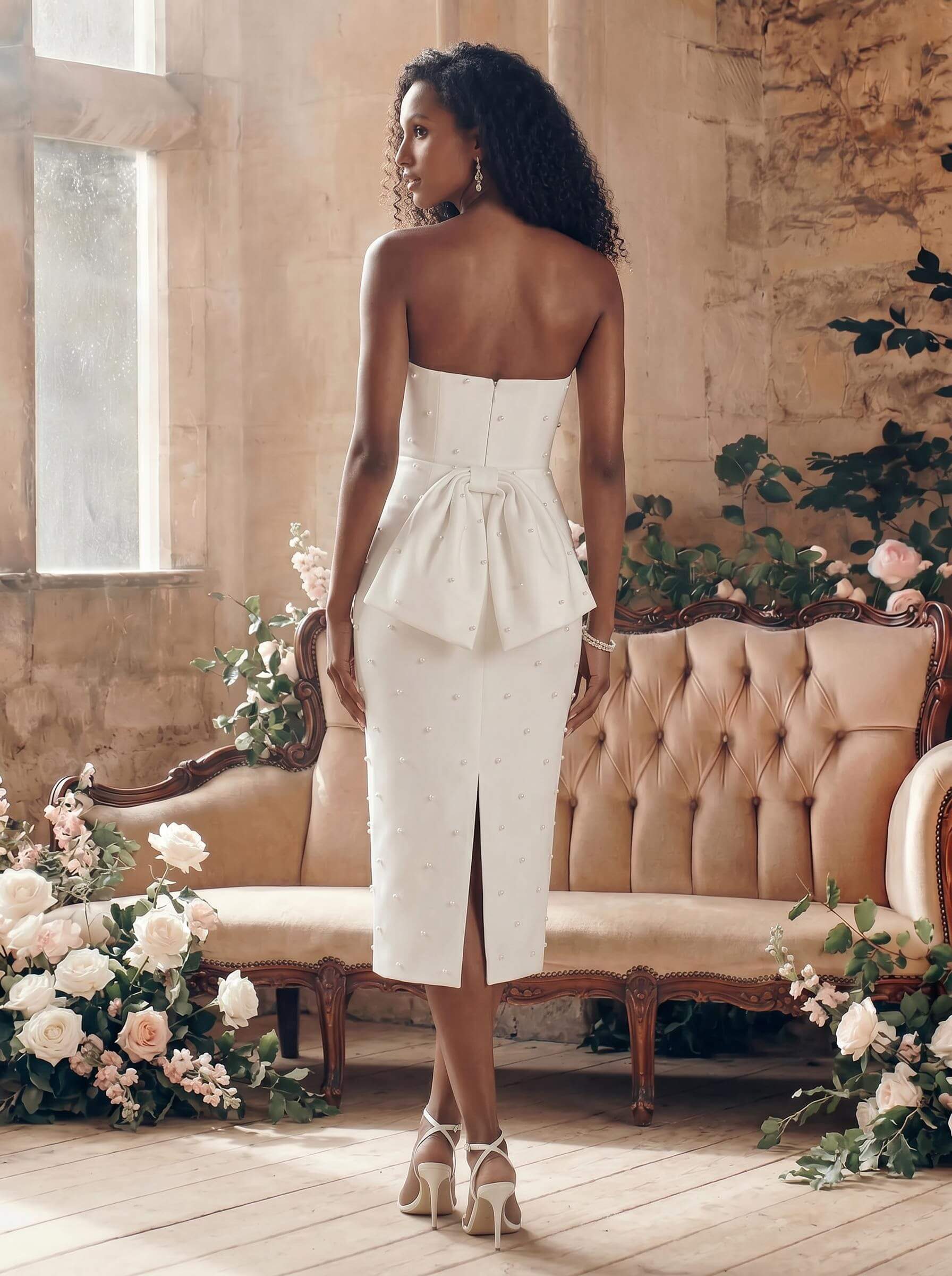 Minimalistic Beaded Strapless Bow Accented Back Wedding Dresses With Back Slit, image 2