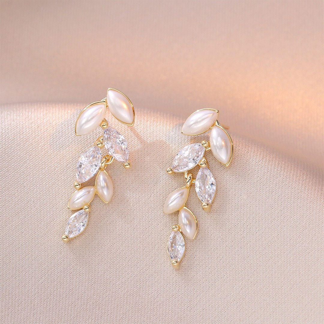 French Style Leaf Pearl Stud Earrings