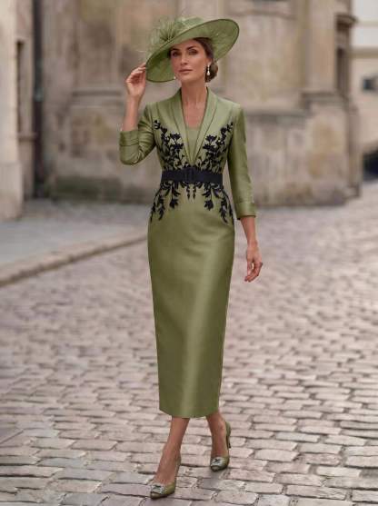 Sheath/Column V-Neck 3/4 Sleeves Tea-Length Satin Mother Of The Bride Dresses