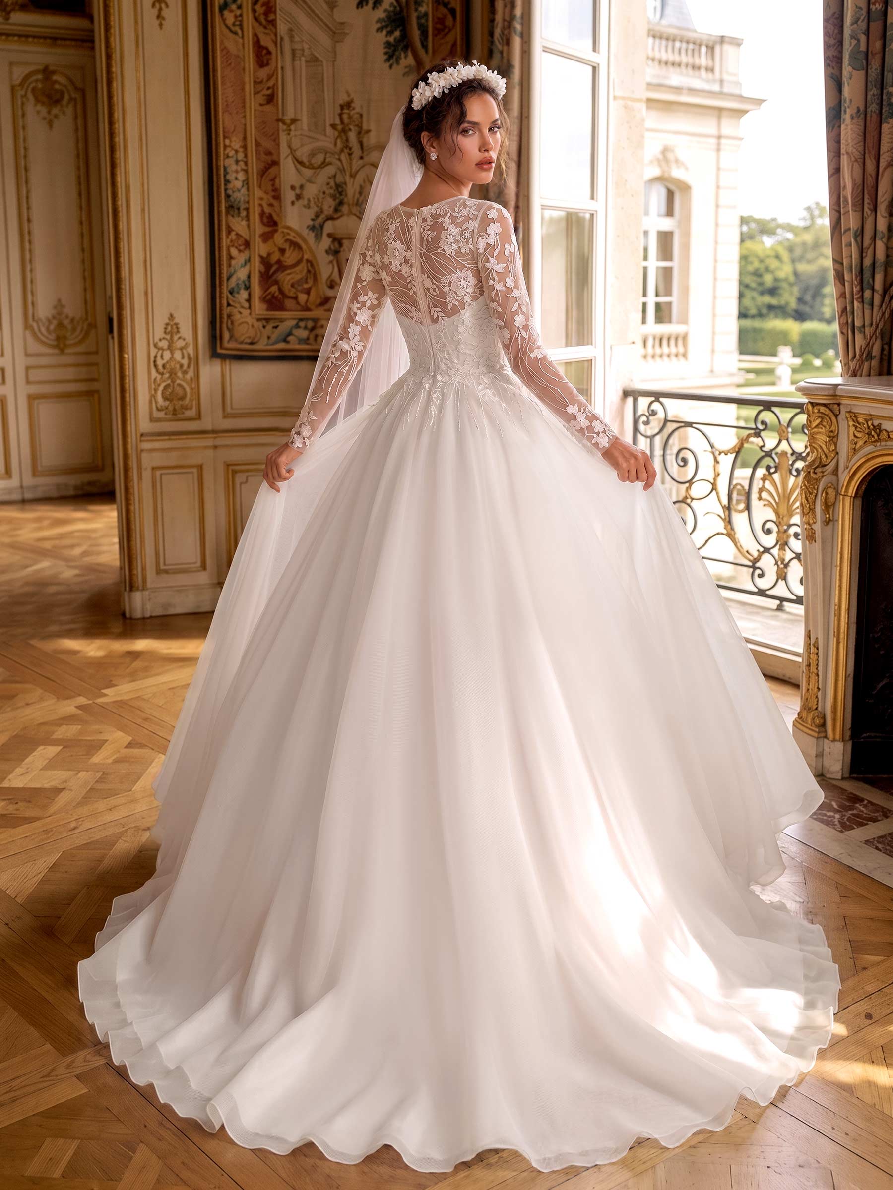 A-Line Scoop Neck Long Sleeves Sweep Train Lace/Satin Wedding Dresses With Appliques Lace, image 2