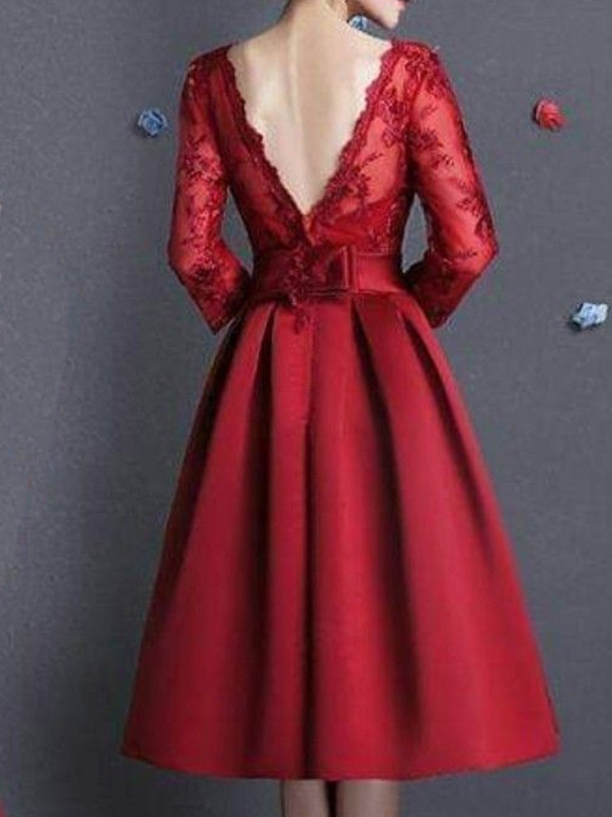 A-Line Scoop Neck 3/4 Sleeves Tea-Length Lace/Satin Evening Dresses With Bow in Red, US2