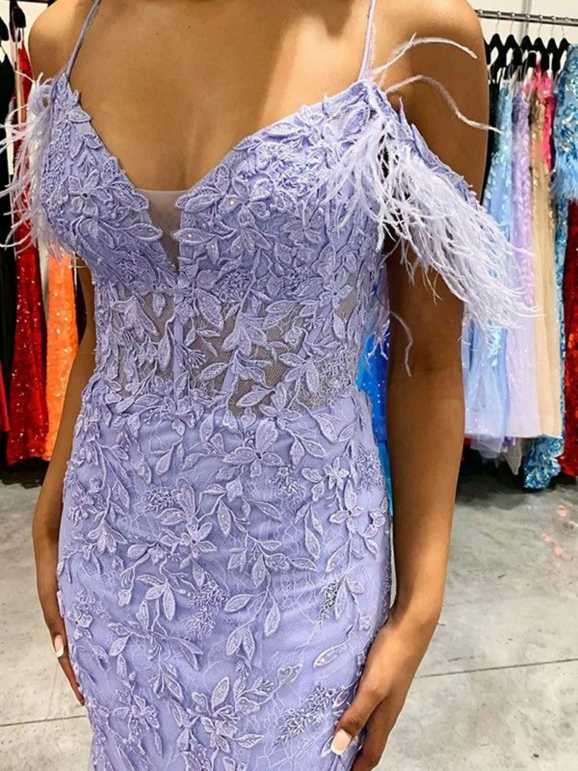Sheath/Column Applique V-neck Sleeveless Sweep/Brush Train Dresses